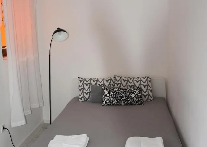 Daire Sea / до морето *